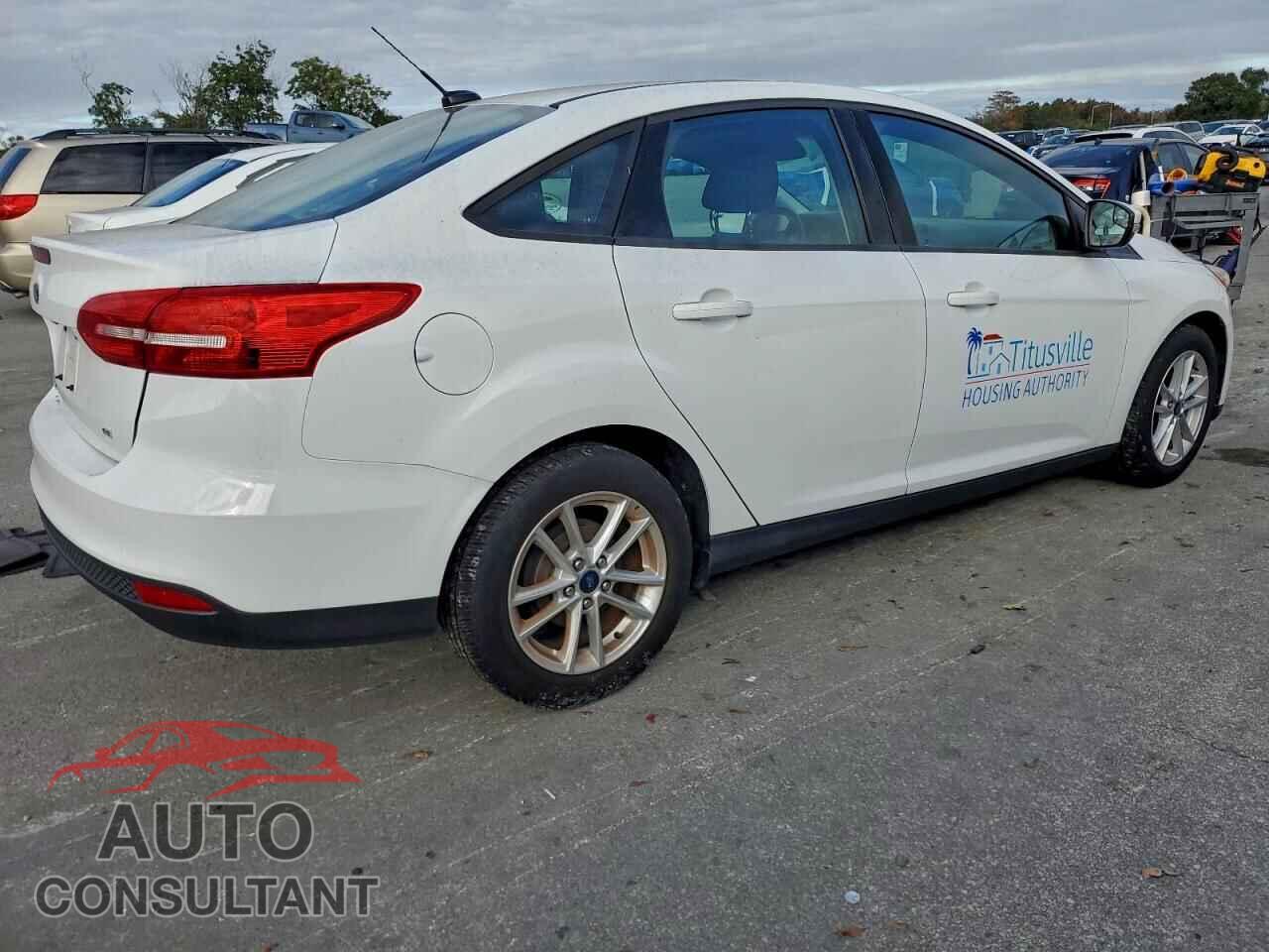 FORD FOCUS 2017 - 1FADP3F23HL315186