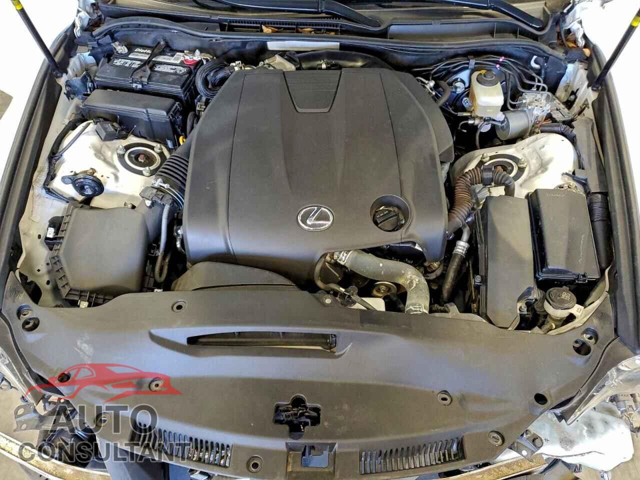 LEXUS IS 2014 - JTHBF1D20E5002395