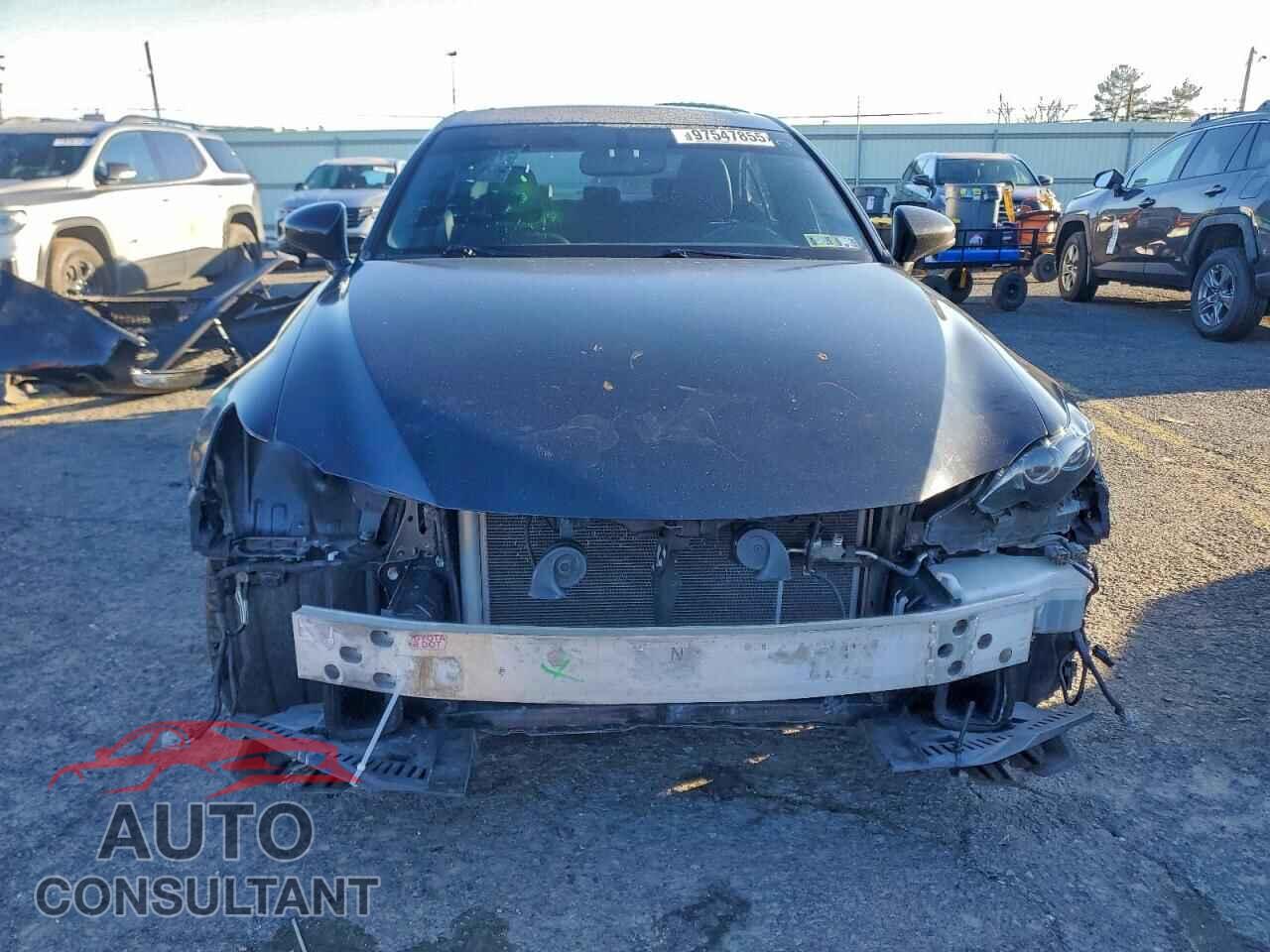 LEXUS IS 2014 - JTHCF1D26E5000297