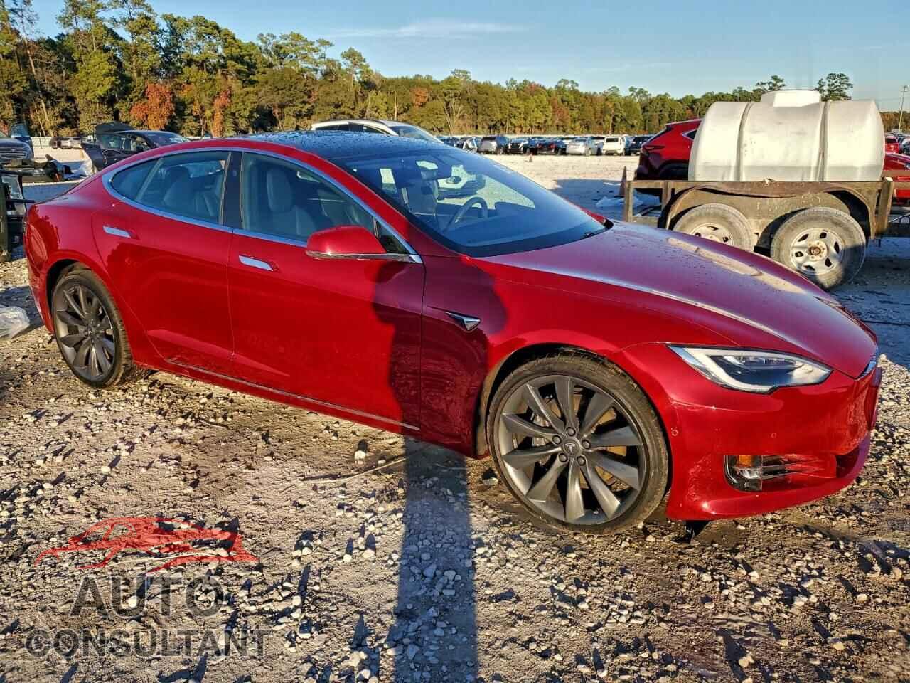 TESLA MODEL S 2017 - 5YJSA1E28HF206220