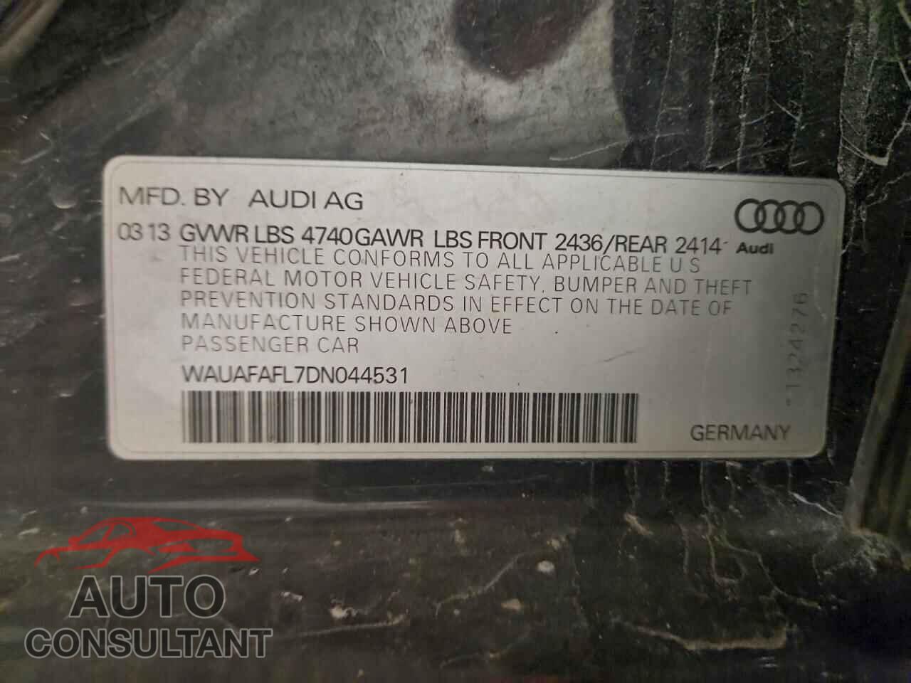 AUDI A4 2013 - WAUAFAFL7DN044531