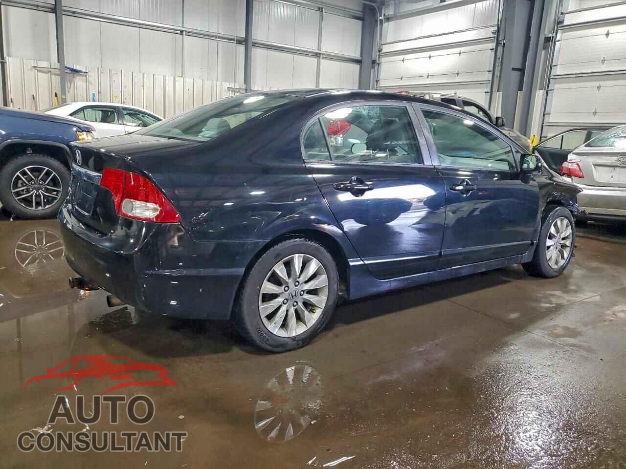 HONDA CIVIC 2010 - 19XFA1F8XAE043053