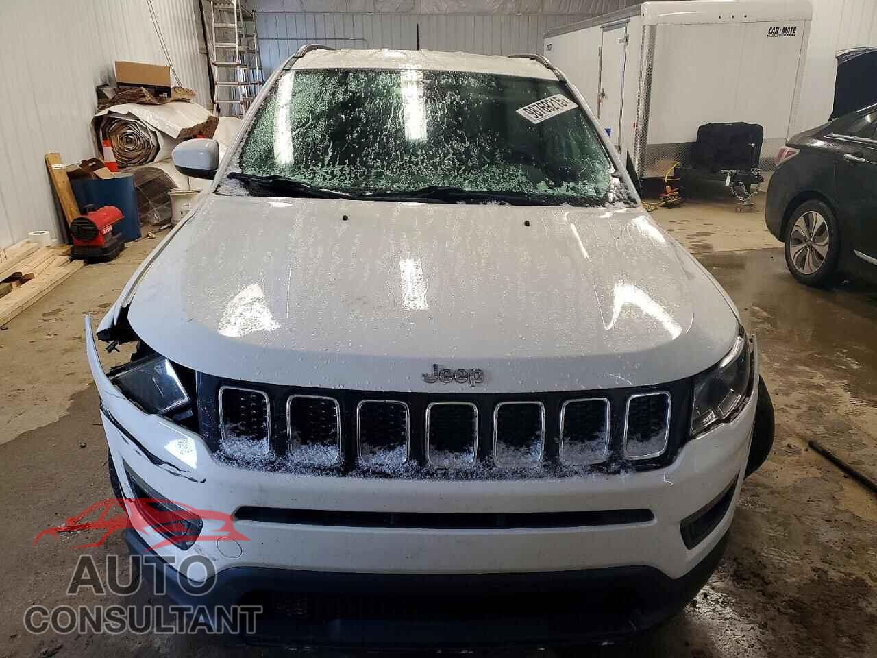 JEEP COMPASS 2018 - 3C4NJDBB5JT178712