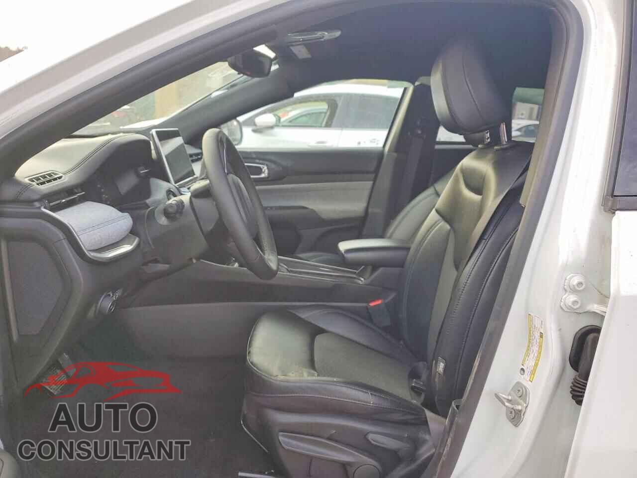 JEEP COMPASS 2024 - 3C4NJDBN9RT138980