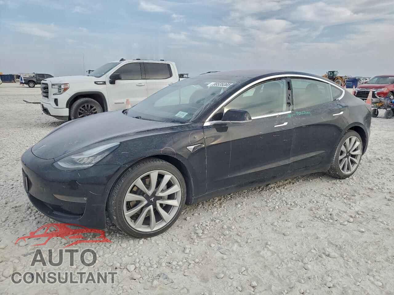 TESLA MODEL 3 2018 - 5YJ3E1EA8JF075862