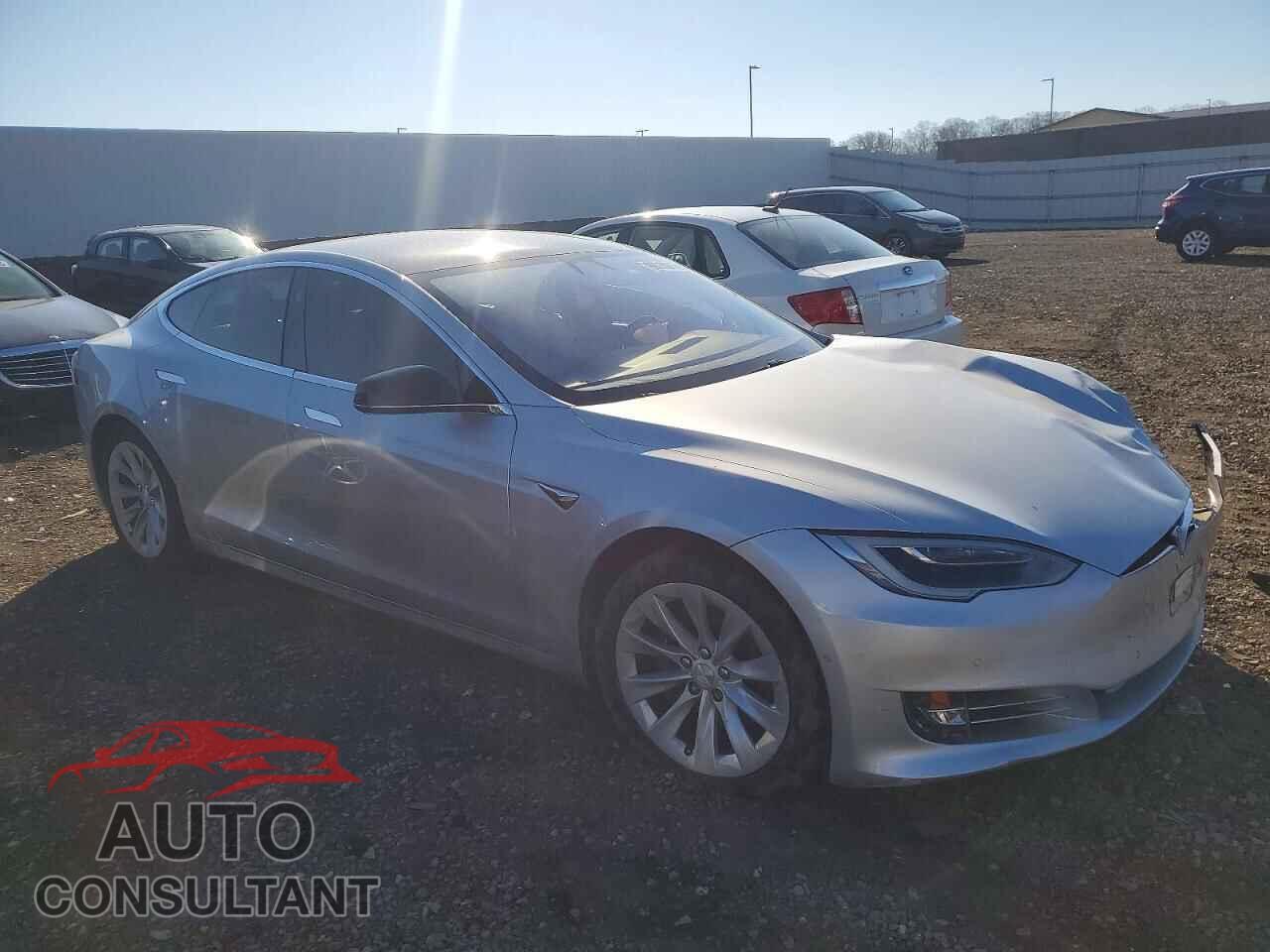 TESLA MODEL S 2017 - 5YJSA1E28HF231540