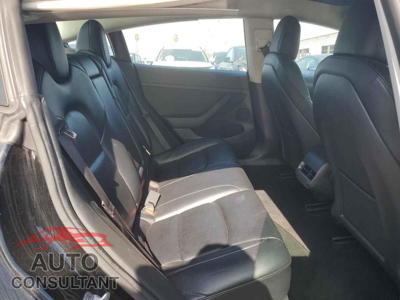TESLA MODEL 3 2022 - 5YJ3E1EA2NF287162