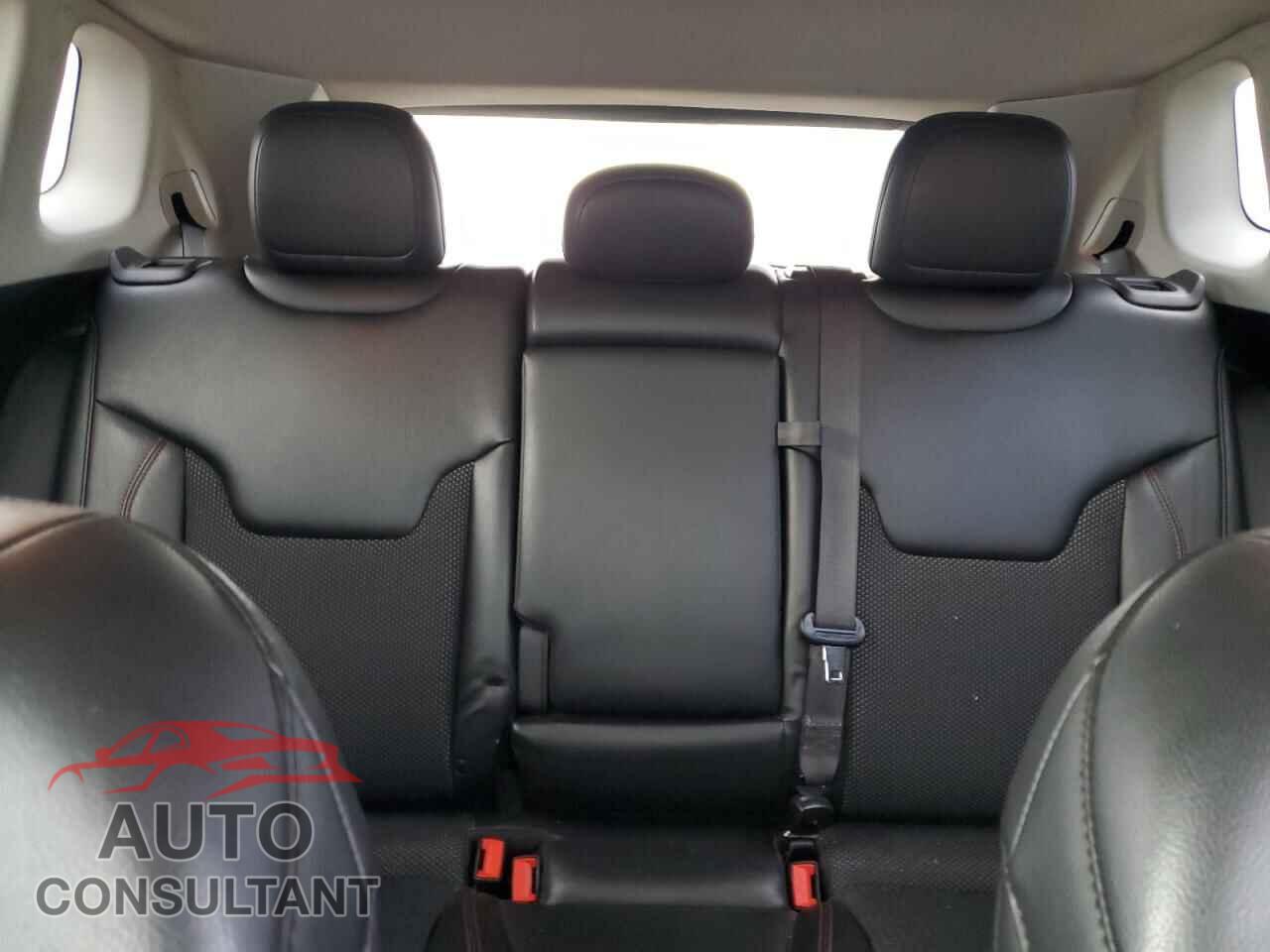 JEEP COMPASS 2021 - 3C4NJDDB4MT590041
