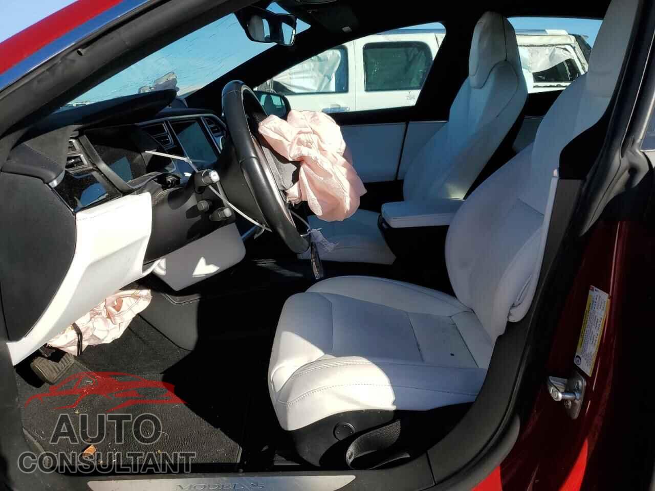TESLA MODEL S 2017 - 5YJSA1E28HF196577