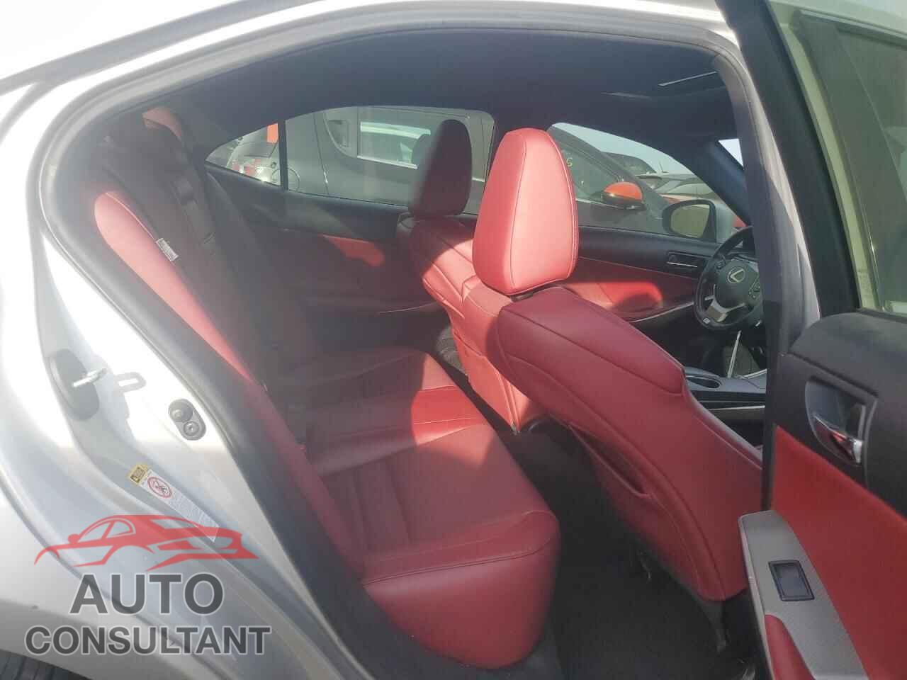 LEXUS IS 2015 - JTHCF1D29F5016785