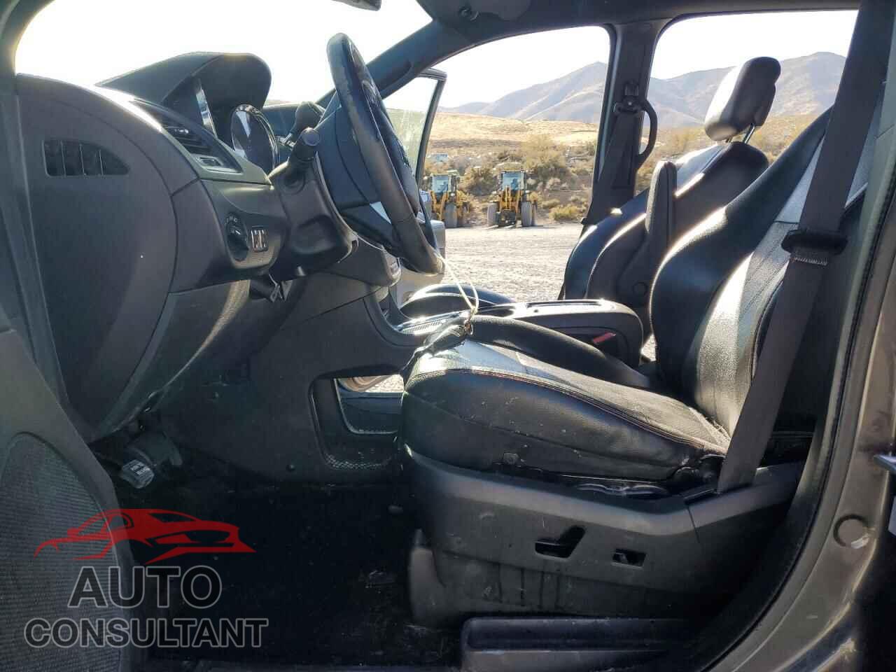DODGE CARAVAN 2017 - 2C4RDGEG3HR546321