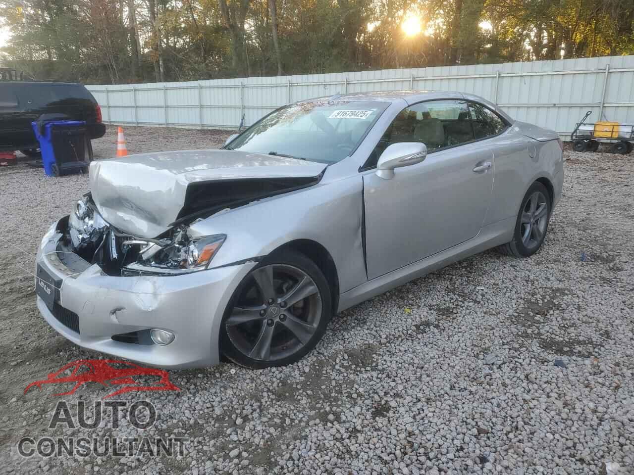LEXUS IS 2012 - JTHFF2C23C2523733