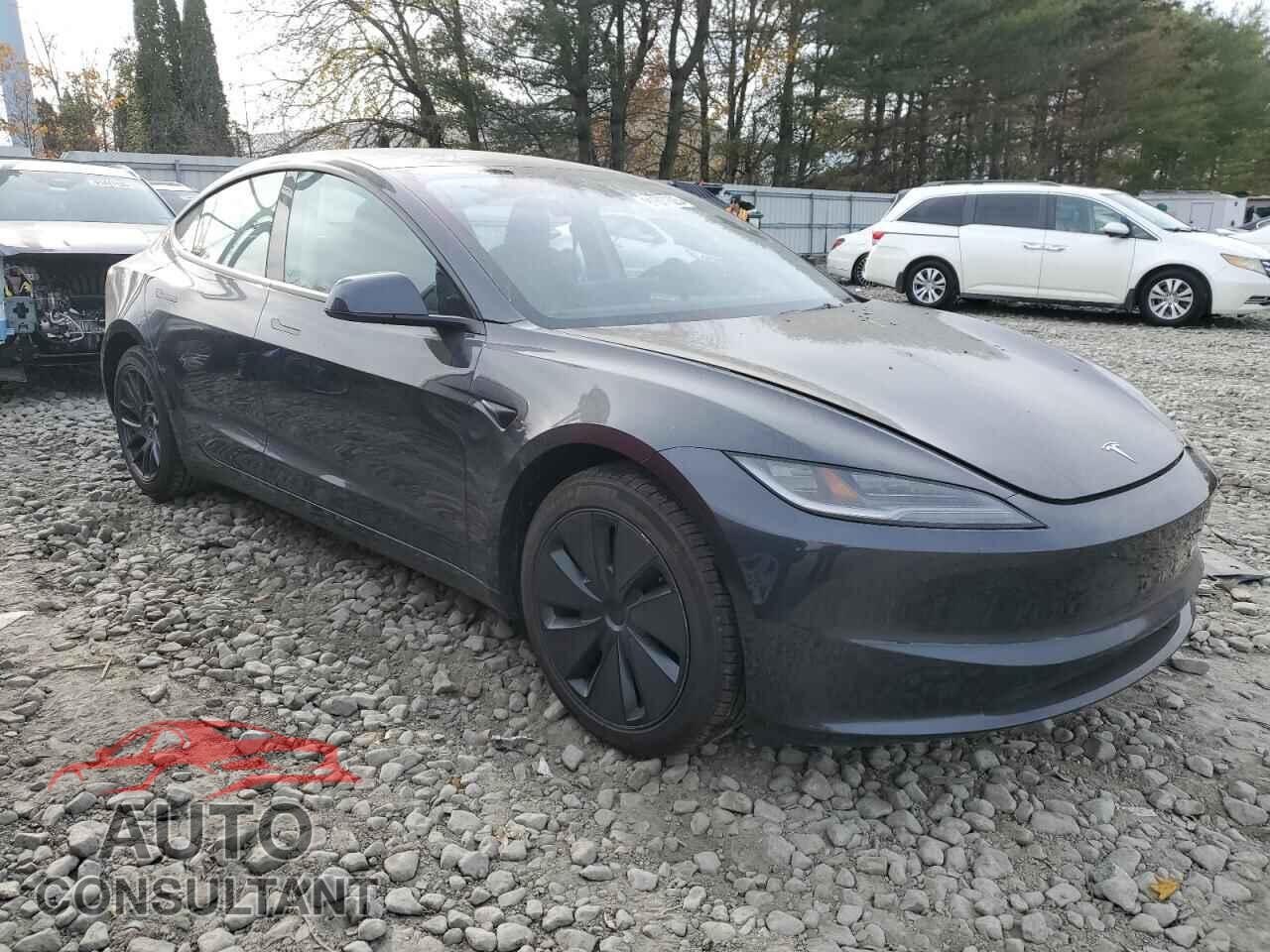 TESLA MODEL 3 2024 - 5YJ3E1EA5RF765175