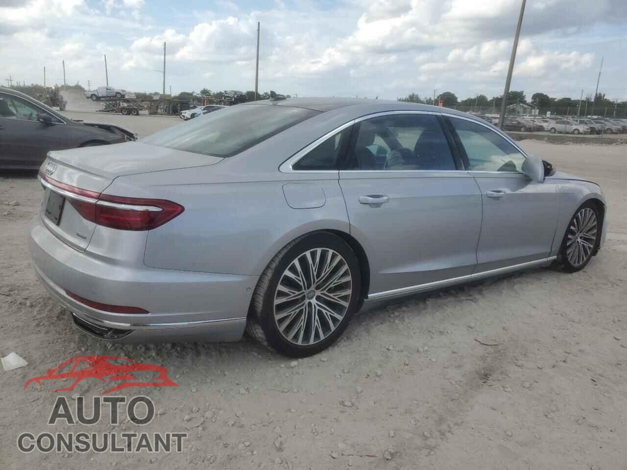 AUDI A8 2019 - WAU8DAF82KN007965