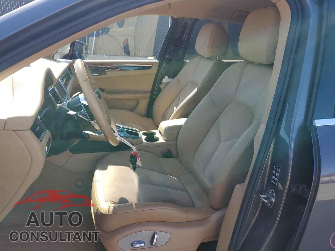PORSCHE MACAN 2016 - WP1AB2A50GLB53585