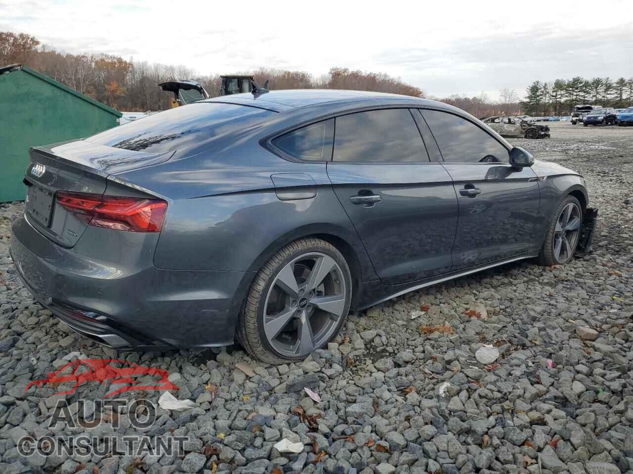 AUDI A5 2021 - WAUFACF5XMA024055