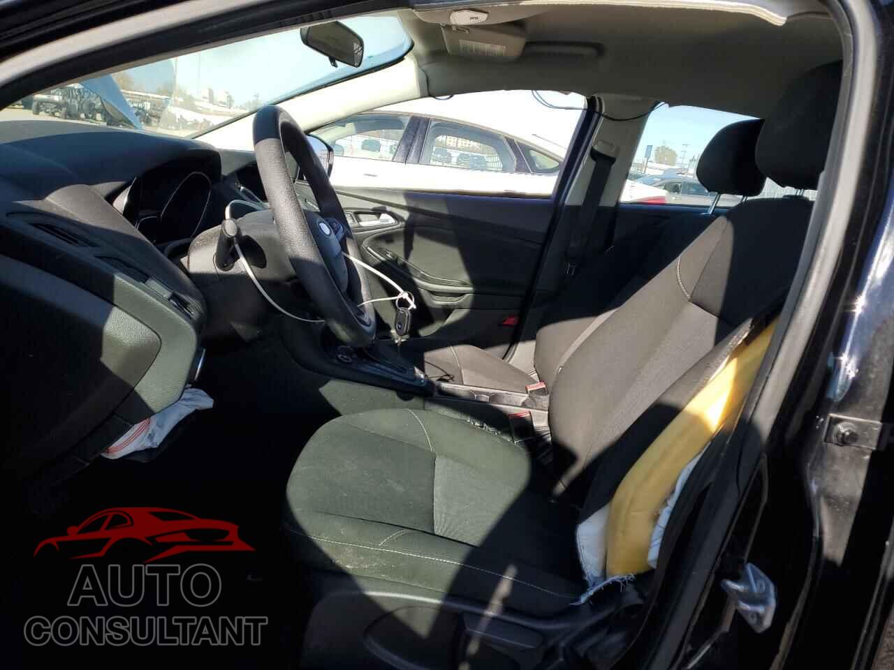 FORD FOCUS 2018 - 1FADP3F22JL223475