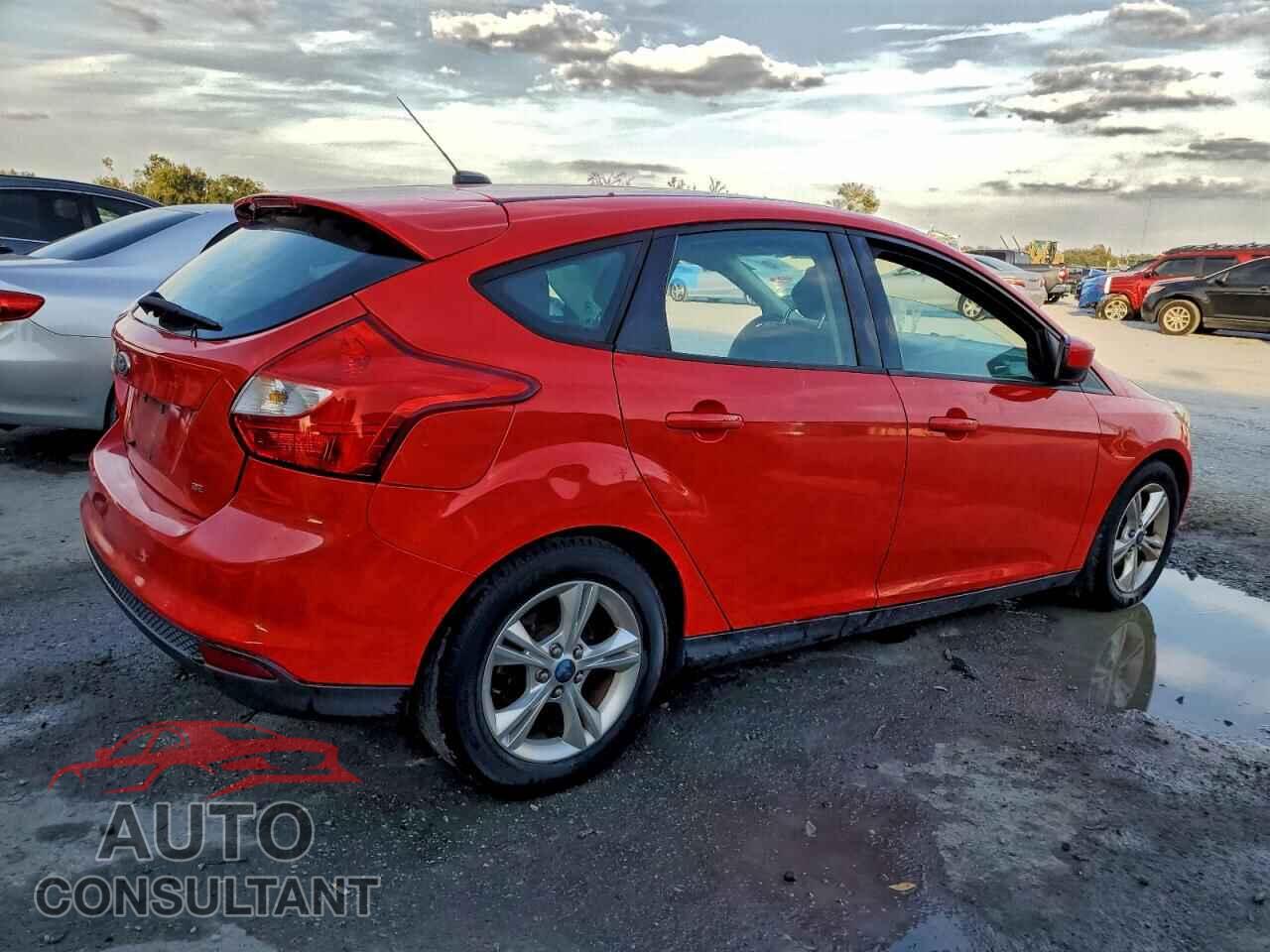 FORD FOCUS 2012 - 1FAHP3K28CL328791