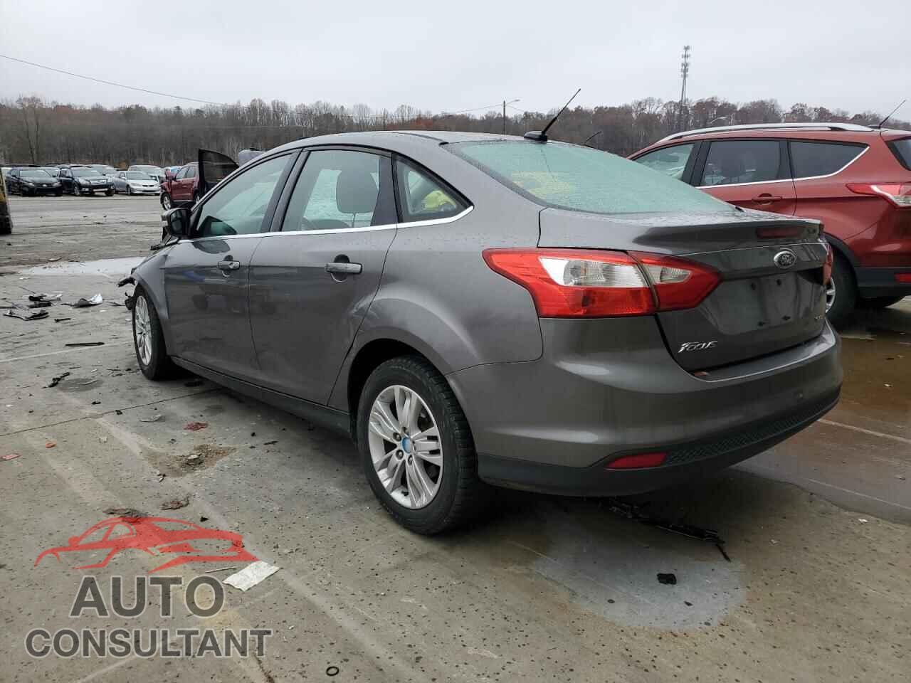 FORD FOCUS 2012 - 1FAHP3H29CL176379