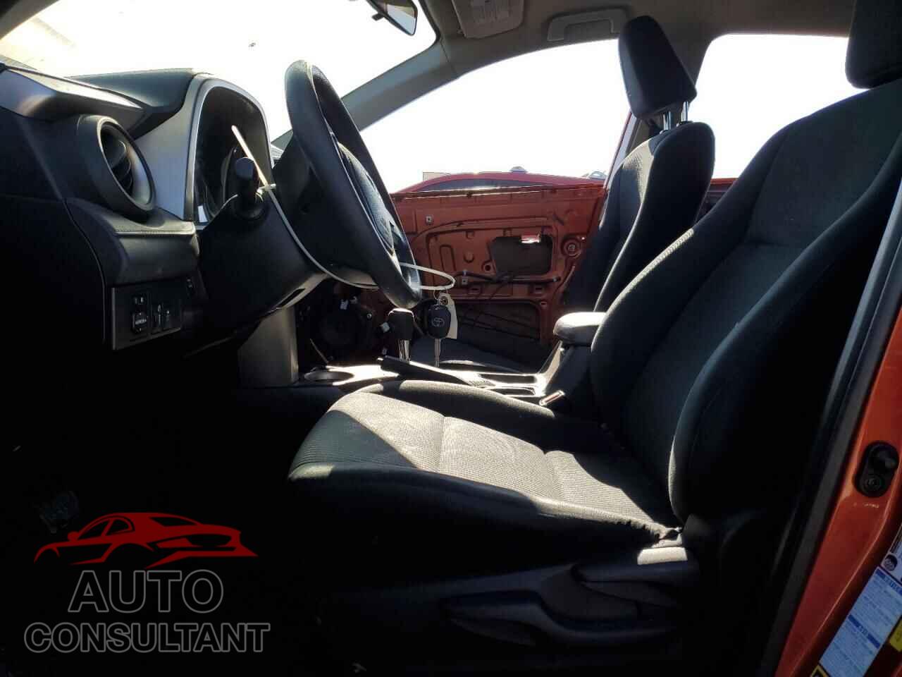 TOYOTA RAV4 2015 - 2T3BFREV7FW242501