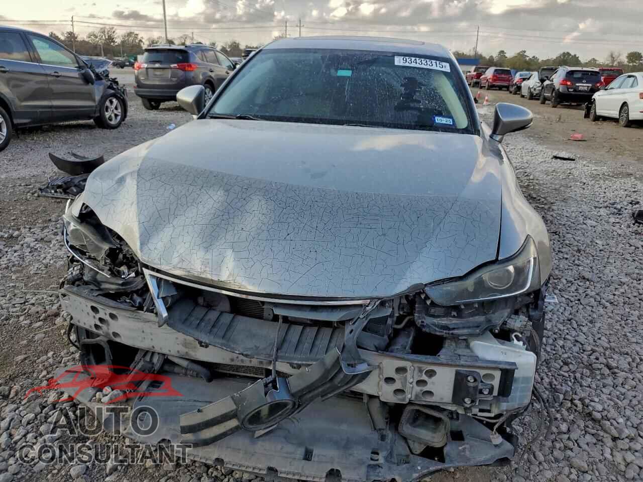 LEXUS IS 2017 - JTHBA1D23H5043591