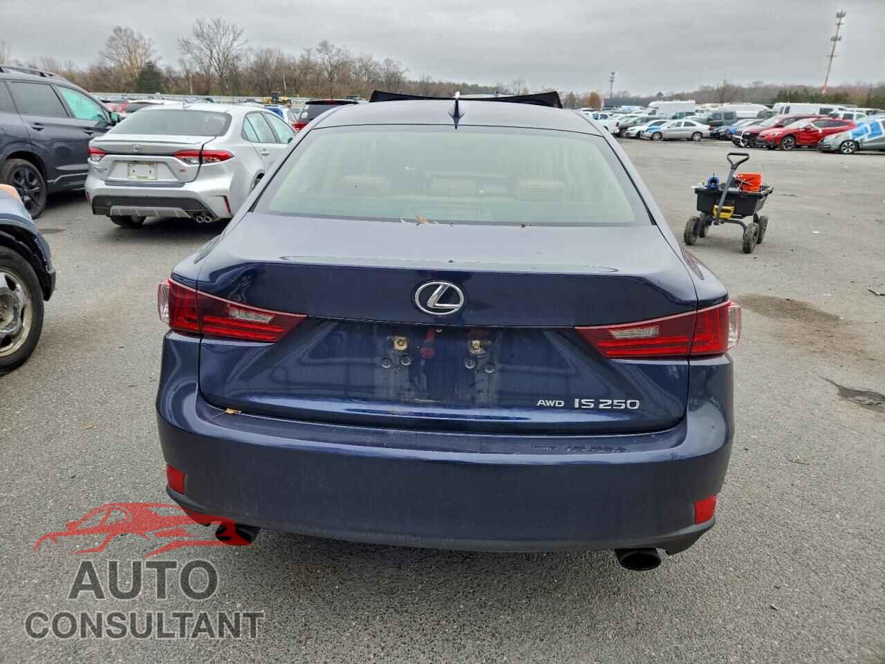 LEXUS IS 2014 - JTHCF1D21E5008694