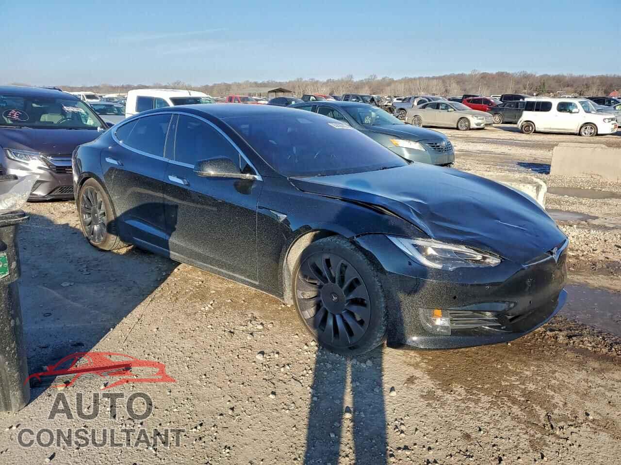 TESLA MODEL S 2018 - 5YJSA1E24JF278490