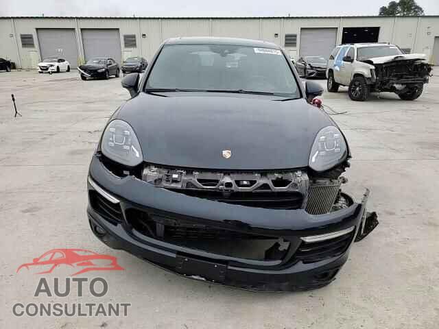 PORSCHE CAYENNE 2017 - WP1AB2A28HLA52012