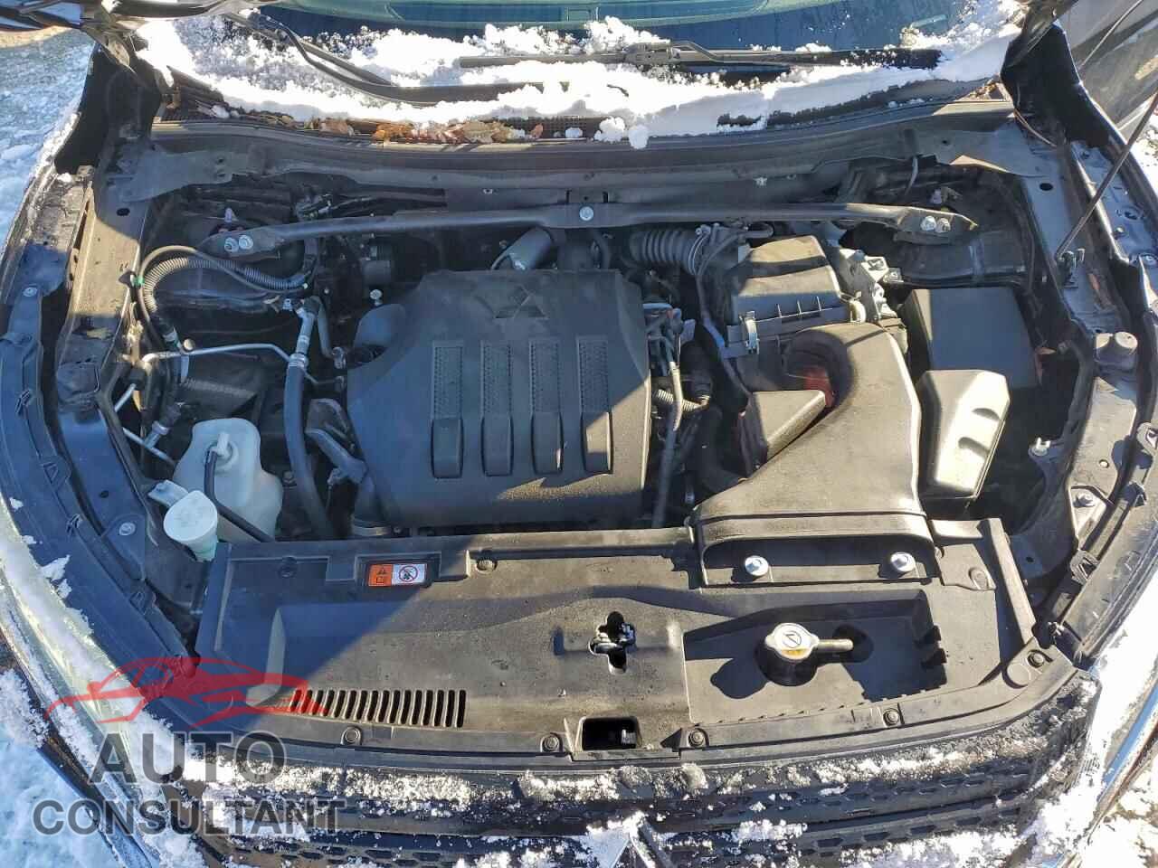 MITSUBISHI ECLIPSE 2022 - JA4ASUAA7NZ012382