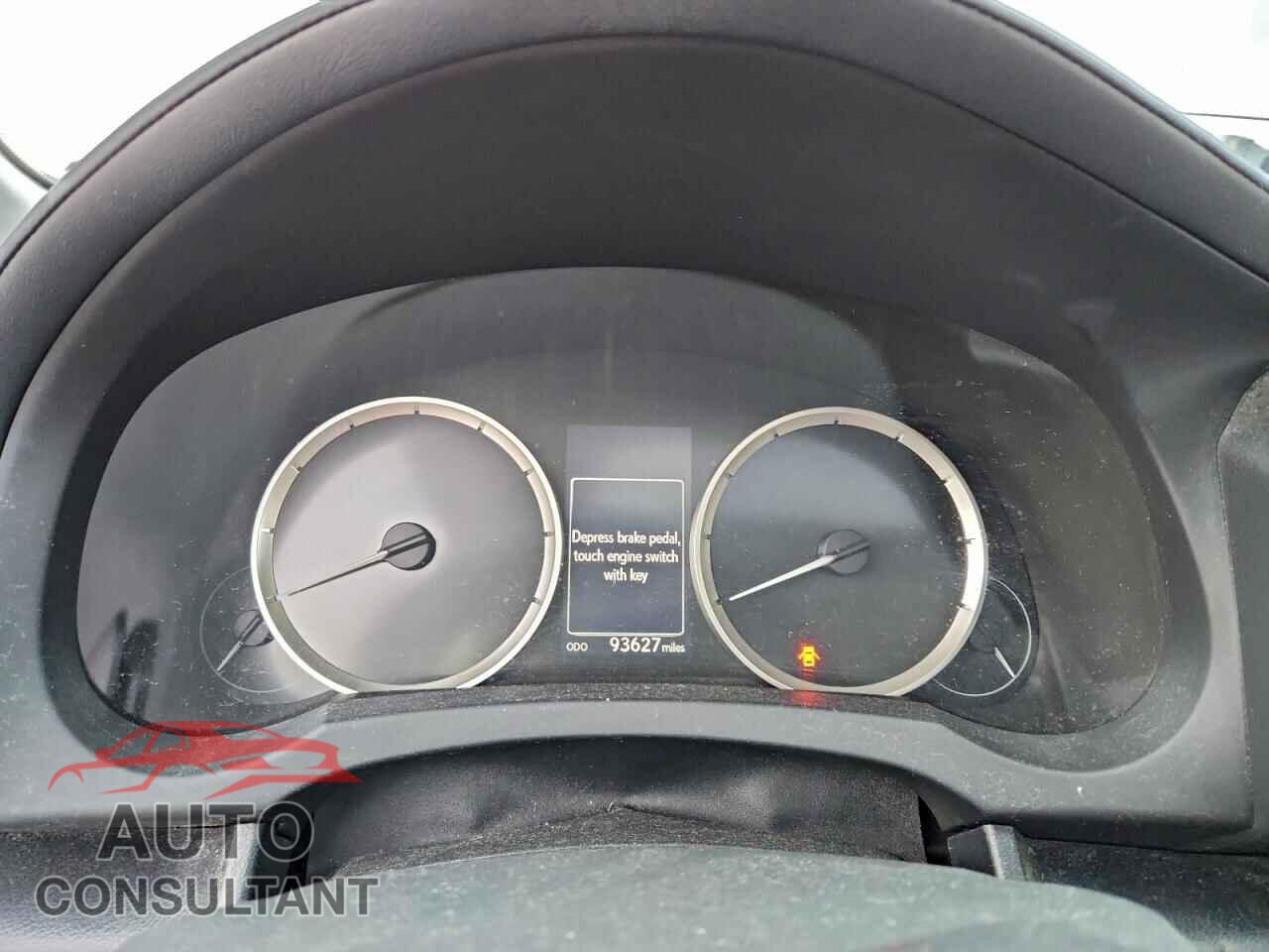 LEXUS IS 2015 - JTHBF1D28F5080120