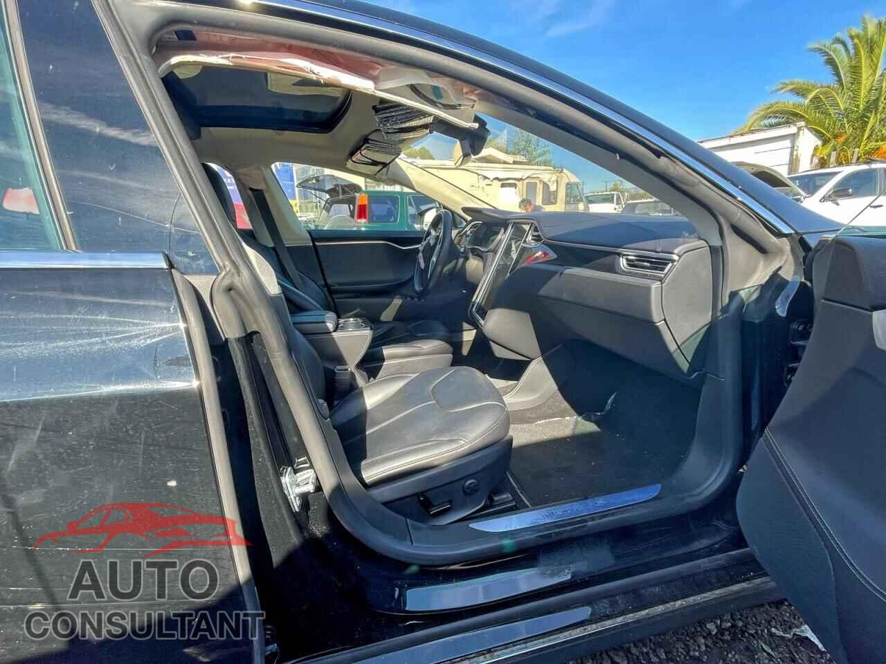 TESLA MODEL S 2014 - 5YJSA1S10EFP61427