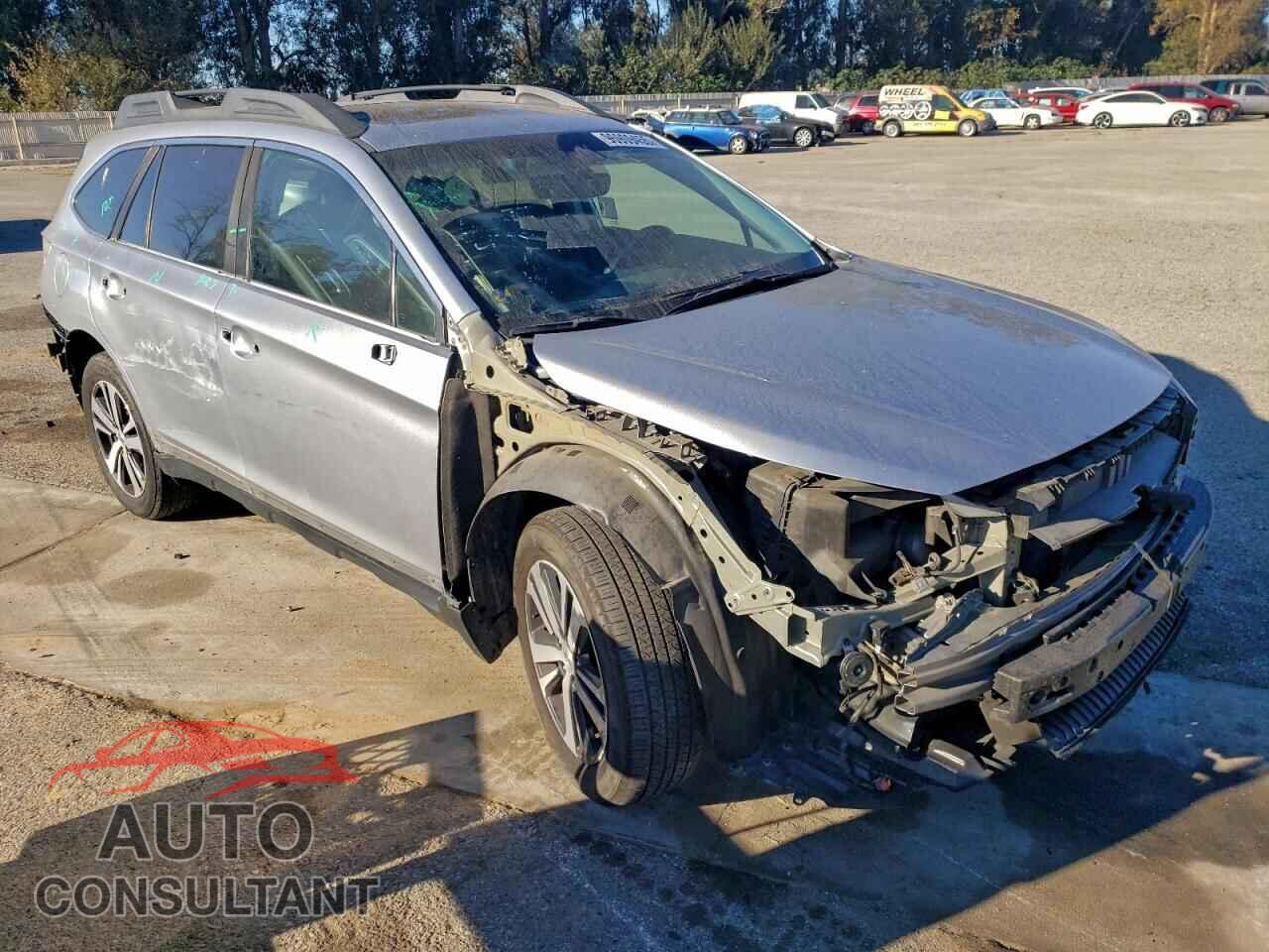 SUBARU OUTBACK 2018 - 4S4BSENC4J3205660