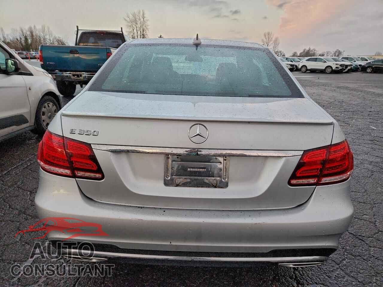 MERCEDES-BENZ E-CLASS 2015 - WDDHF5KBXFB102017