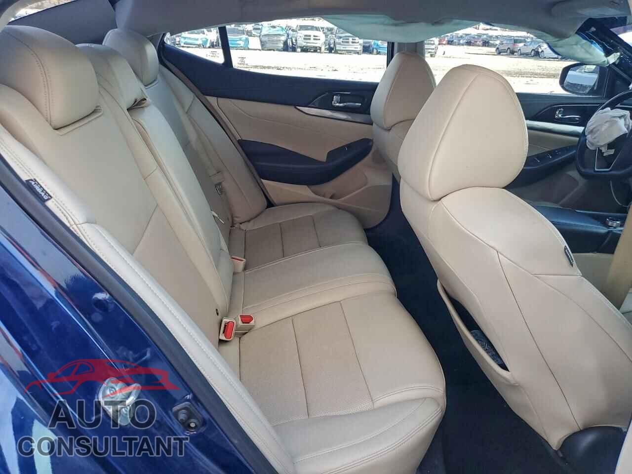NISSAN MAXIMA 2020 - 1N4AA6CV2LC383377