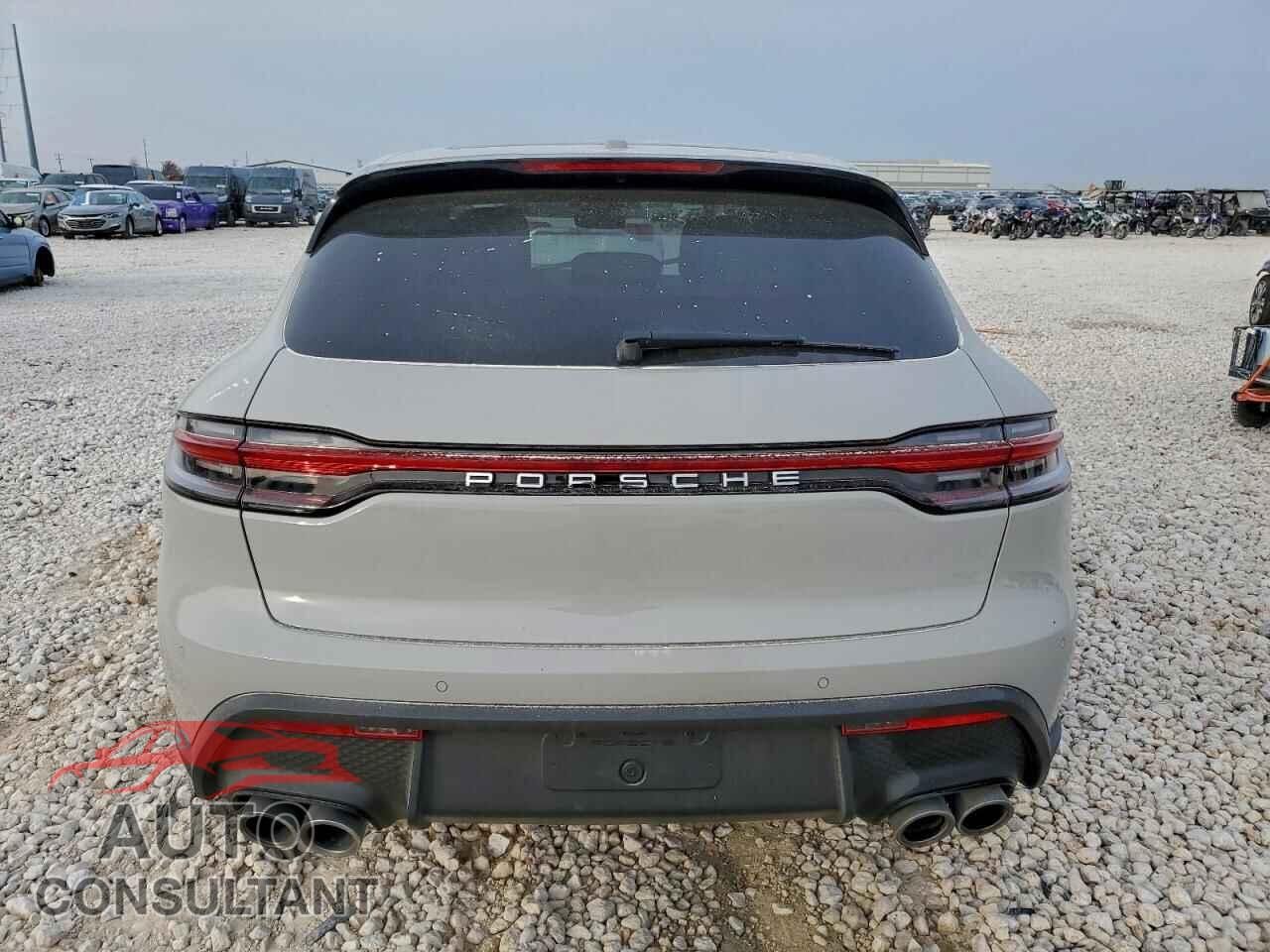 PORSCHE MACAN BASE 2024 - WP1AA2A59RLB15598