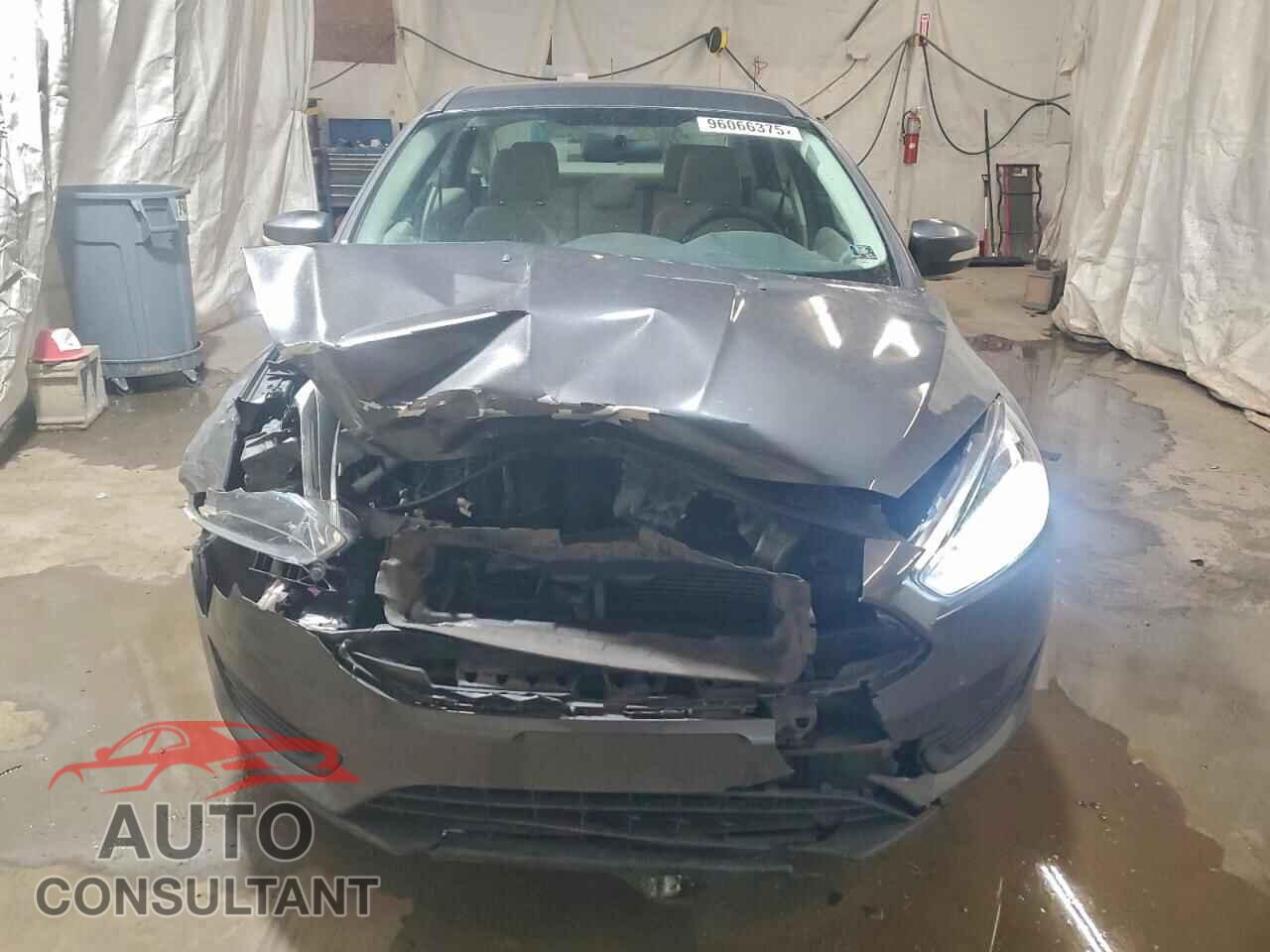 FORD FOCUS 2015 - 1FADP3F21FL343923