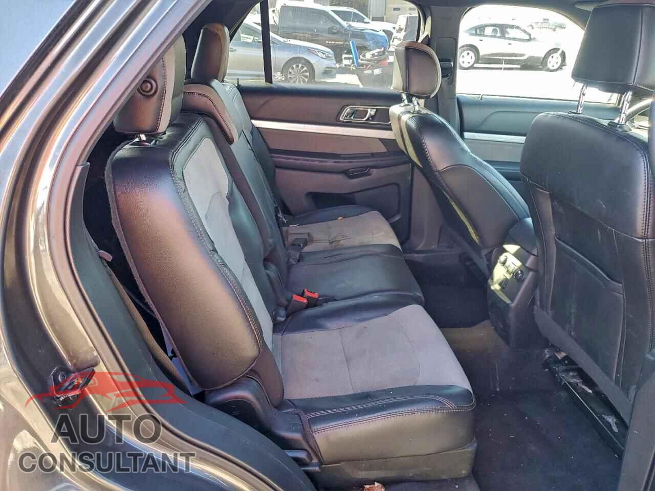 FORD EXPLORER 2017 - 1FM5K8D8XHGD74306