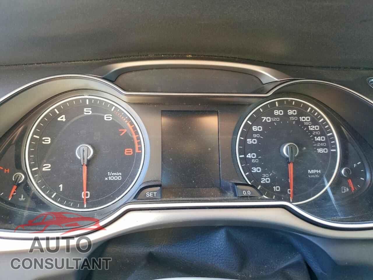 AUDI A4 2013 - WAUFFAFL8DN018431