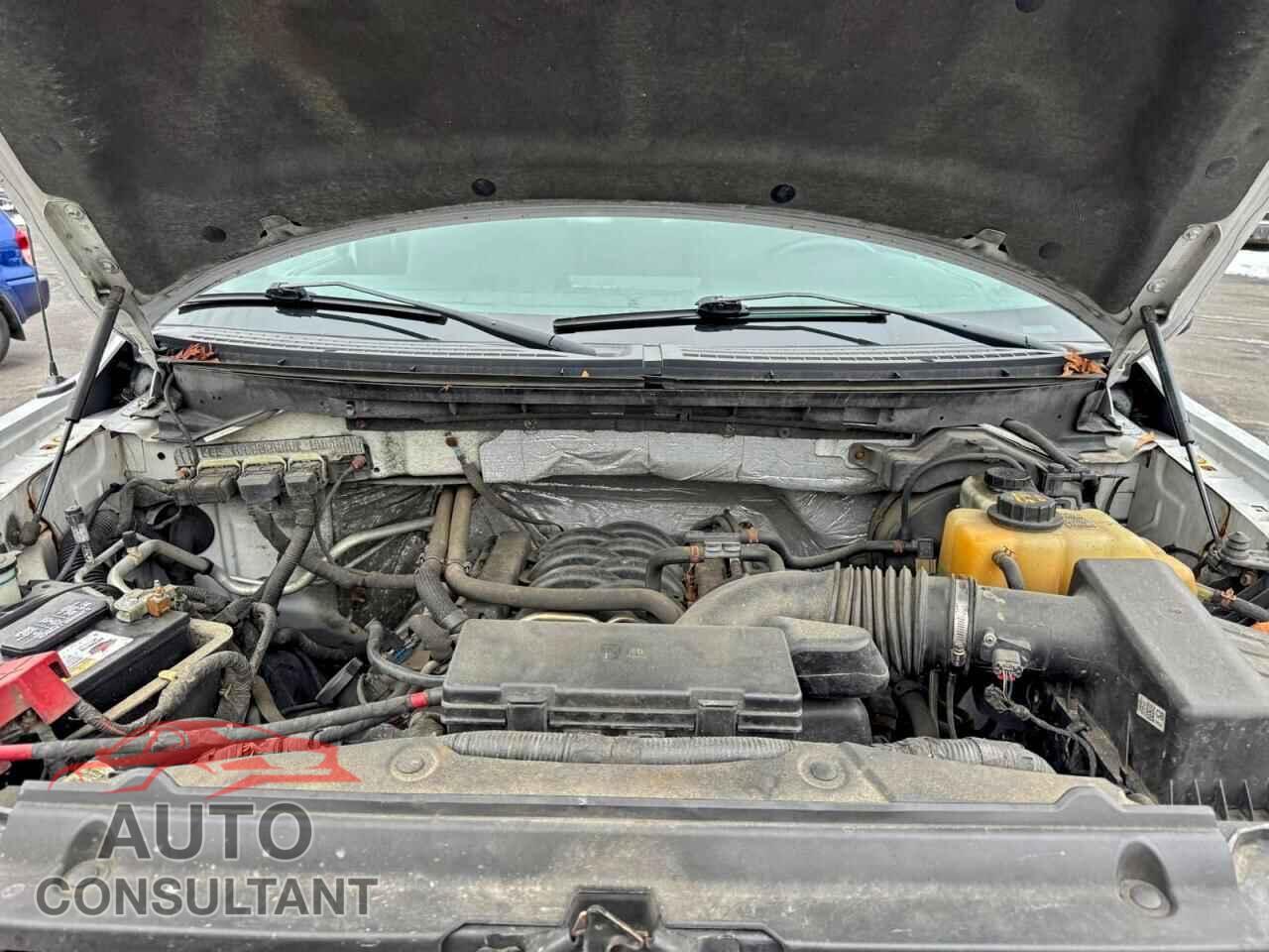 FORD F-150 2013 - 1FTFX1EF9DFD14550