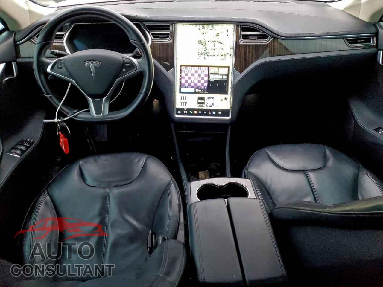 TESLA MODEL S 2013 - 5YJSA1CN7DFP26464