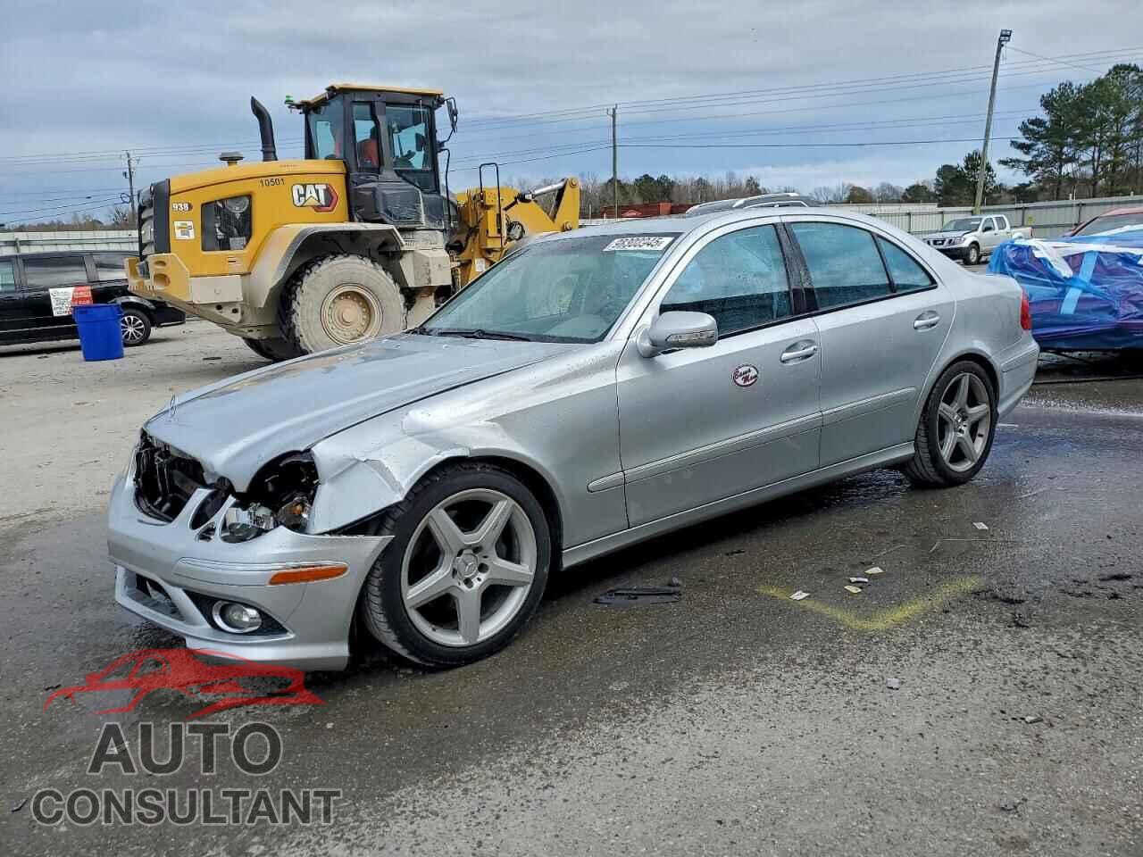 MERCEDES-BENZ E-CLASS 2009 - WDBUF56X99B386032