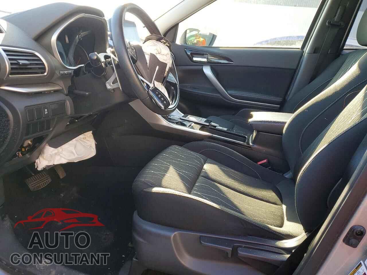 MITSUBISHI ECLIPSE 2018 - JA4AT4AA9JZ611629