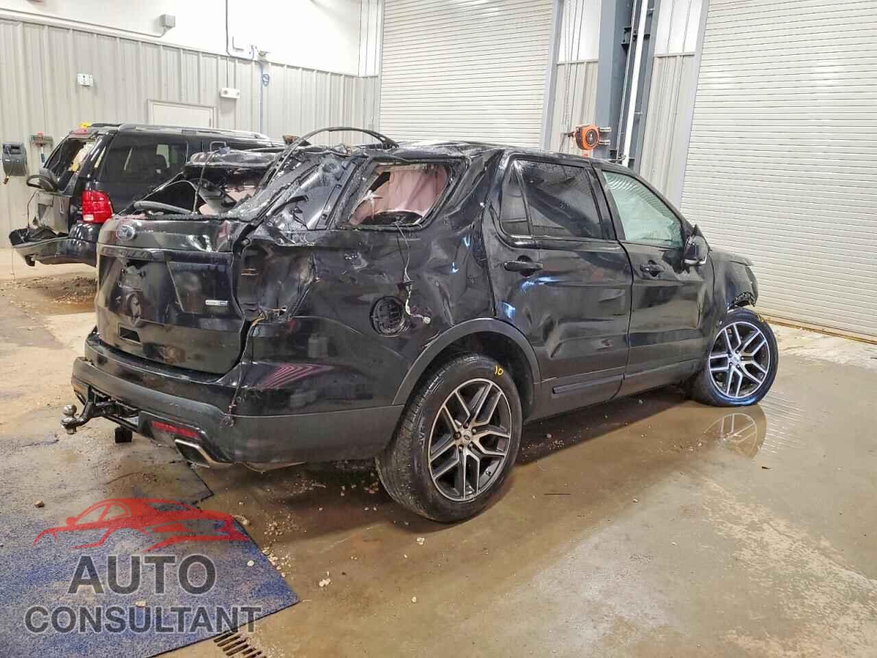 FORD EXPLORER 2016 - 1FM5K8GT2GGC12846