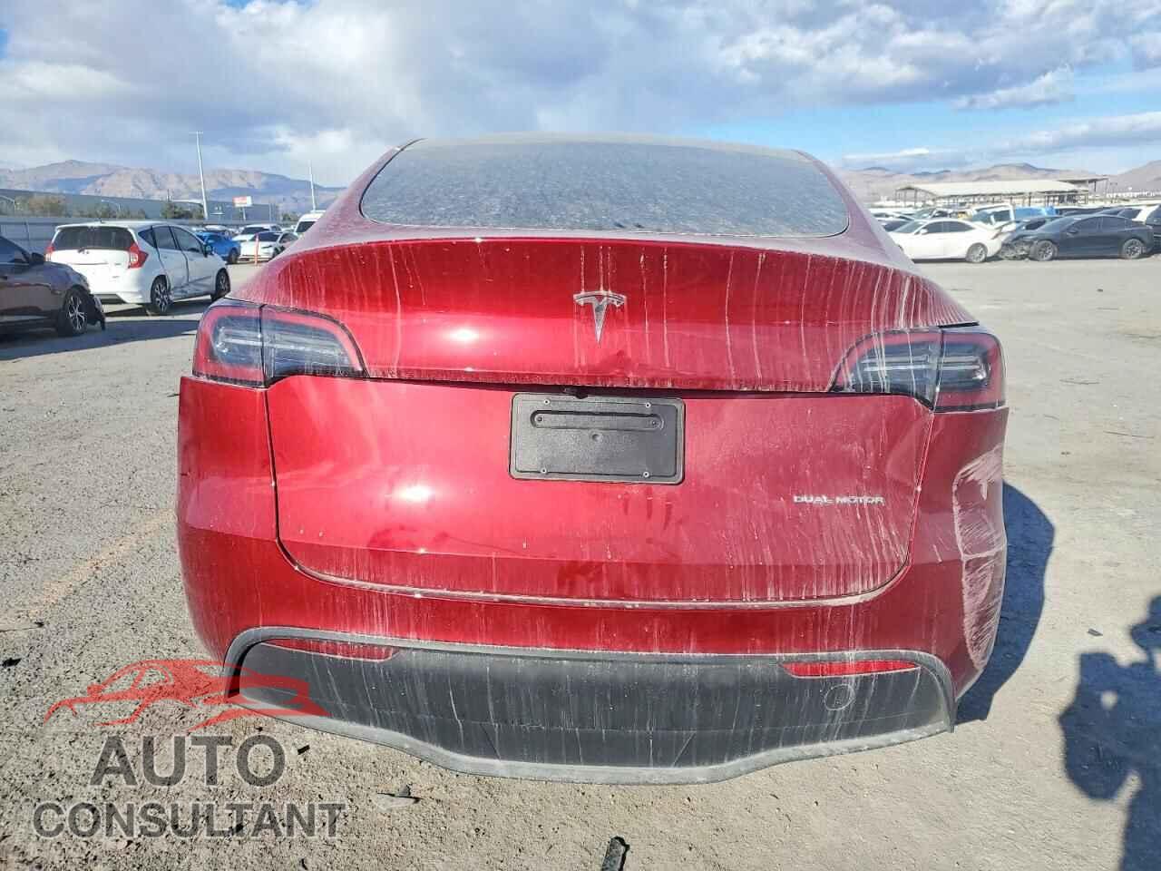 TESLA MODEL Y 2024 - 7SAYGDEE6RF995590