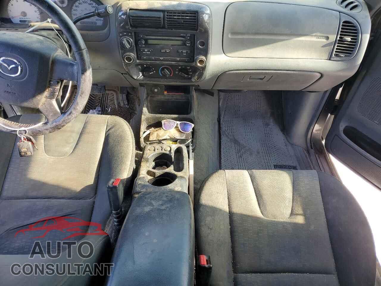 MAZDA B4000 2009 - 4F4ZR47E89PM01829