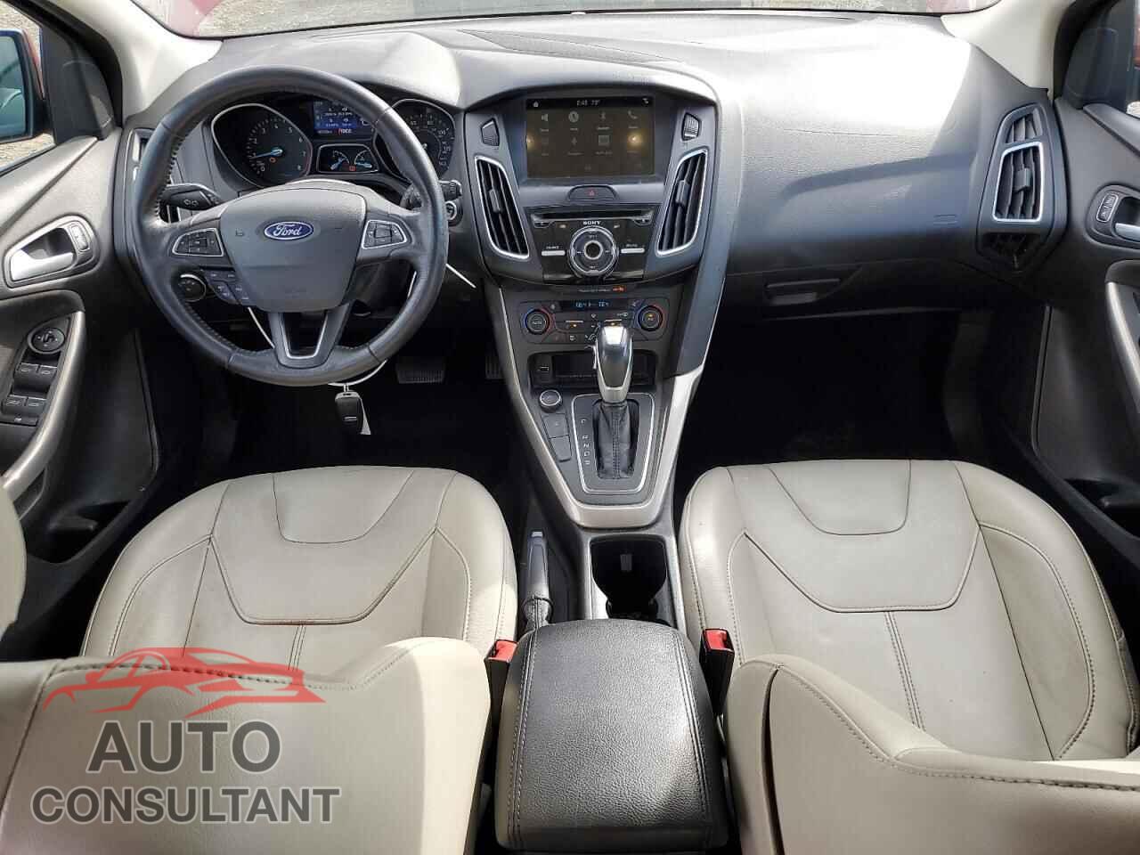 FORD FOCUS 2017 - 1FADP3N23HL287987
