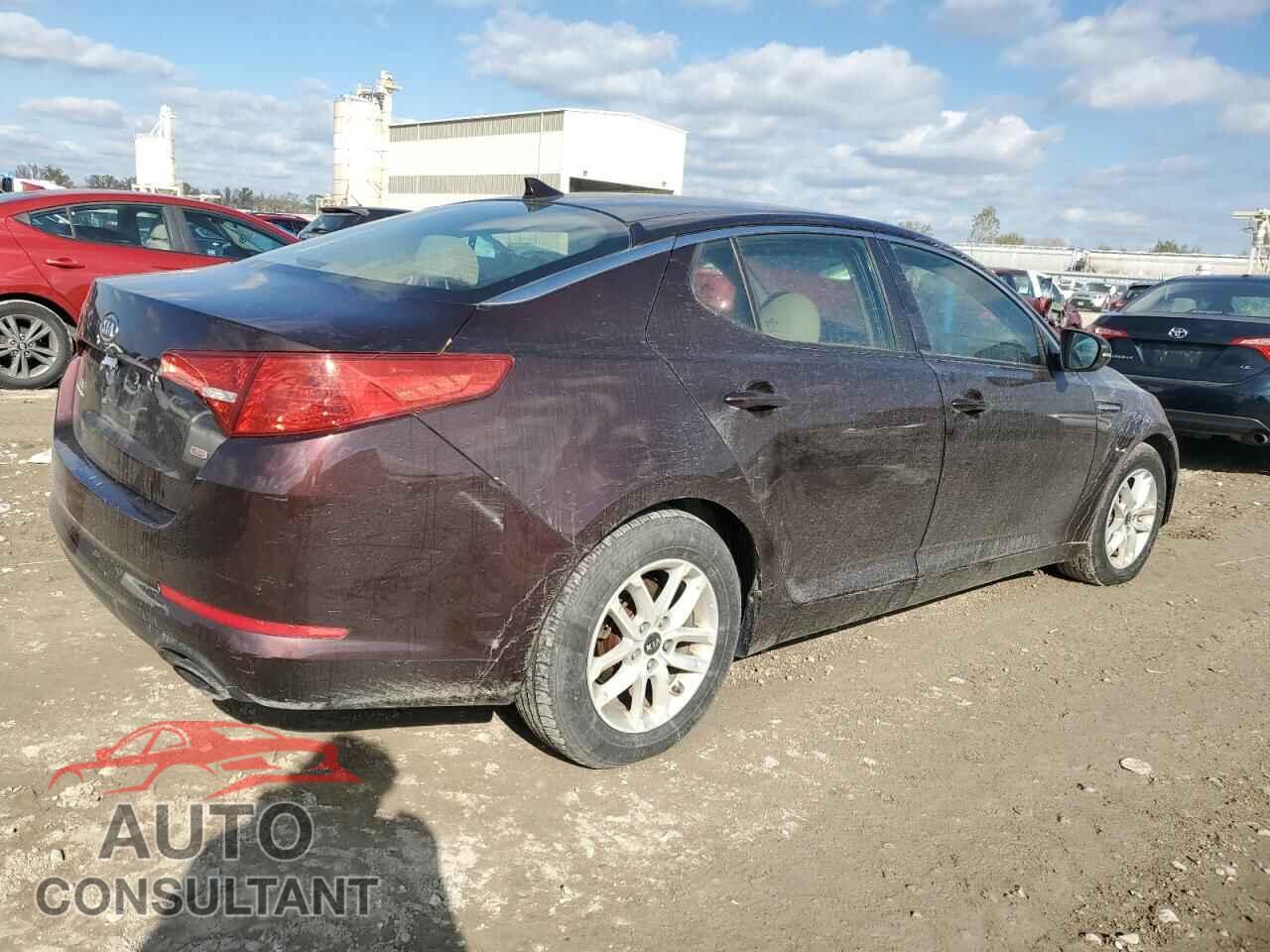 KIA OPTIMA 2011 - KNAGM4A76B5122404