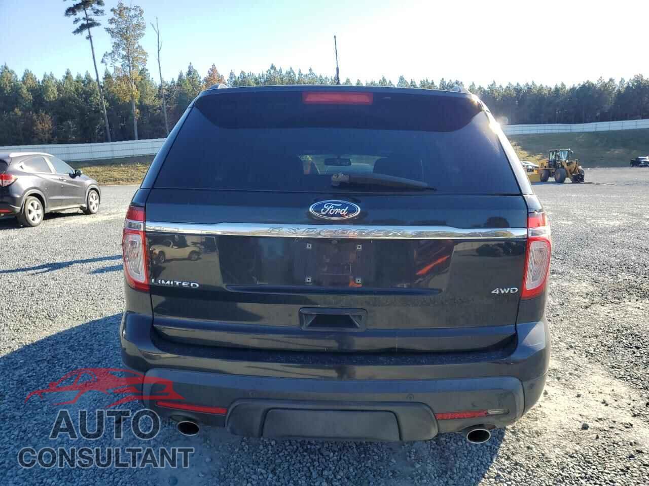 FORD EXPLORER 2011 - 1FMHK8F89BGA24165