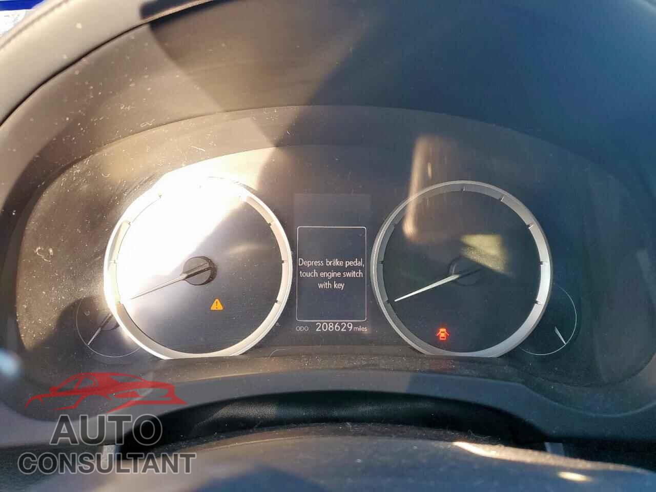 LEXUS IS 2014 - JTHBF1D21E5024552