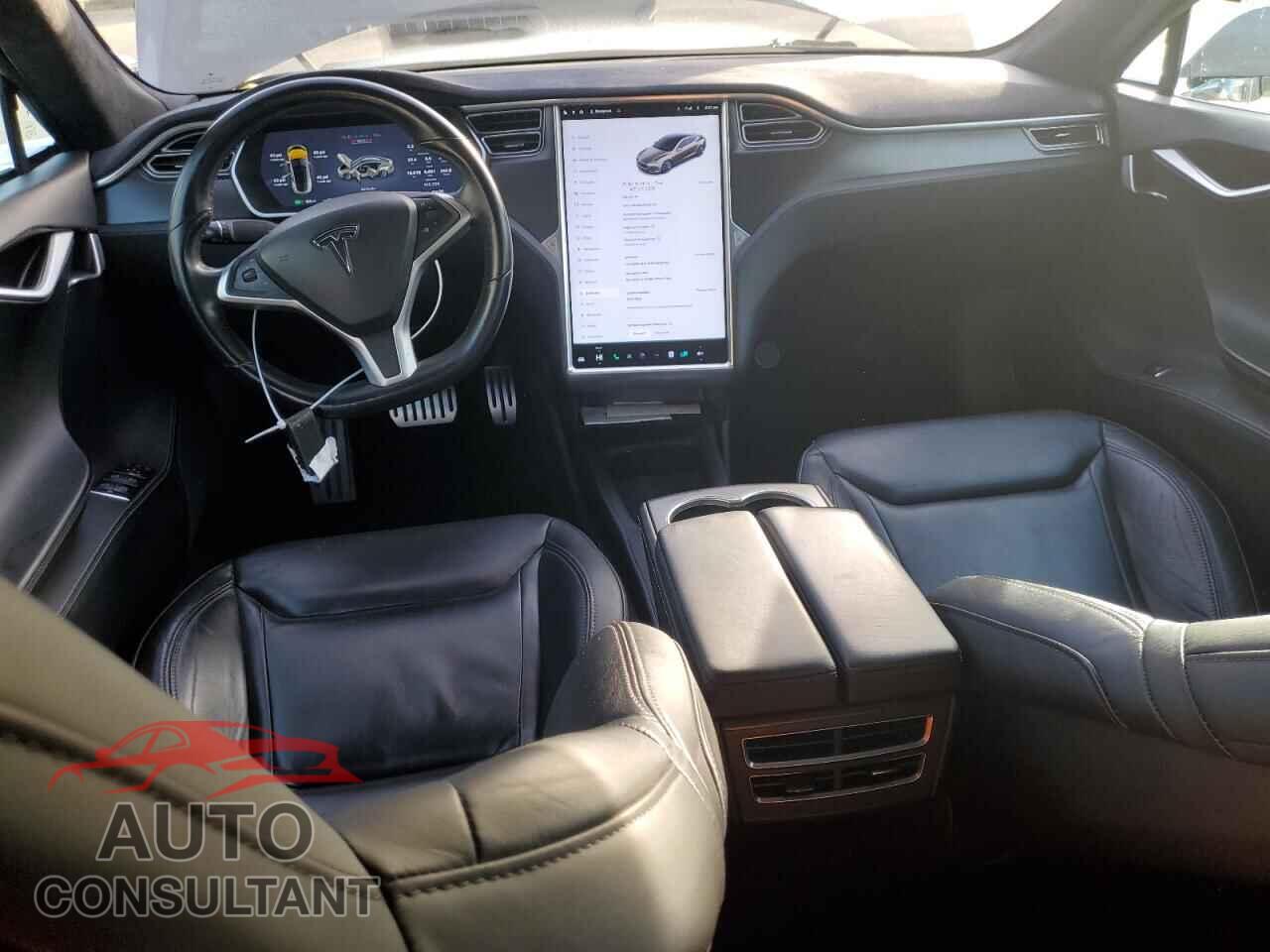 TESLA MODEL S 2015 - 5YJSA1E41FF112713